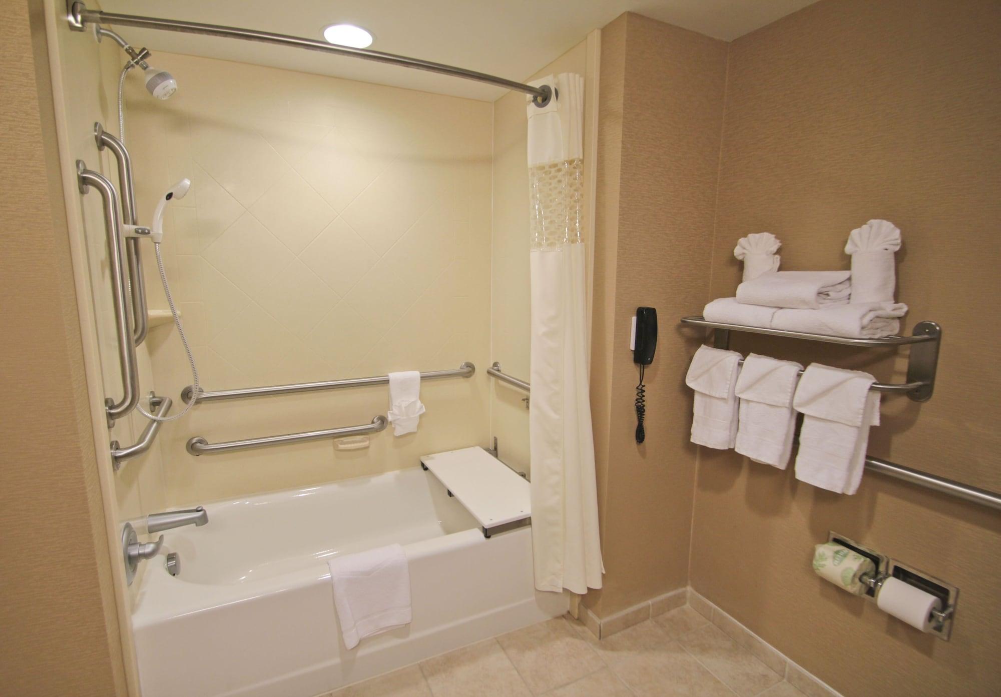 Hampton Inn Hampton-Newport News Exteriör bild